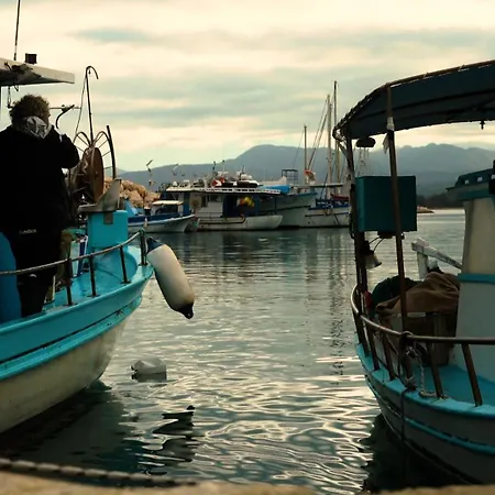 Path Beachfront * Latchi