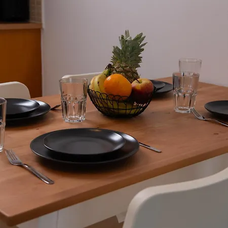 Appartamento Path Beachfront Lachi