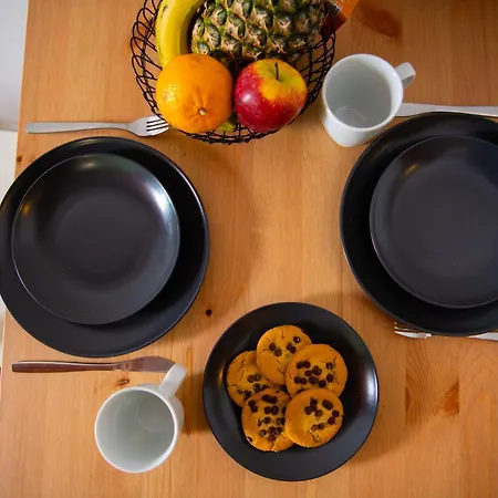 Path Beachfront Daire Latchi