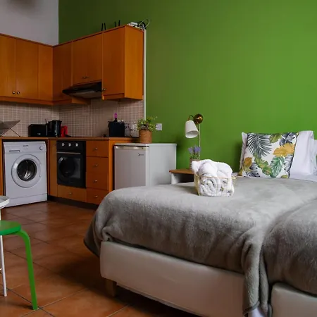 Path Beachfront Daire