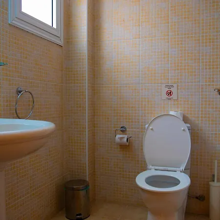 Daire Path Beachfront *