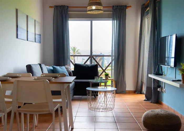 Path Beachfront Appartement Lachi